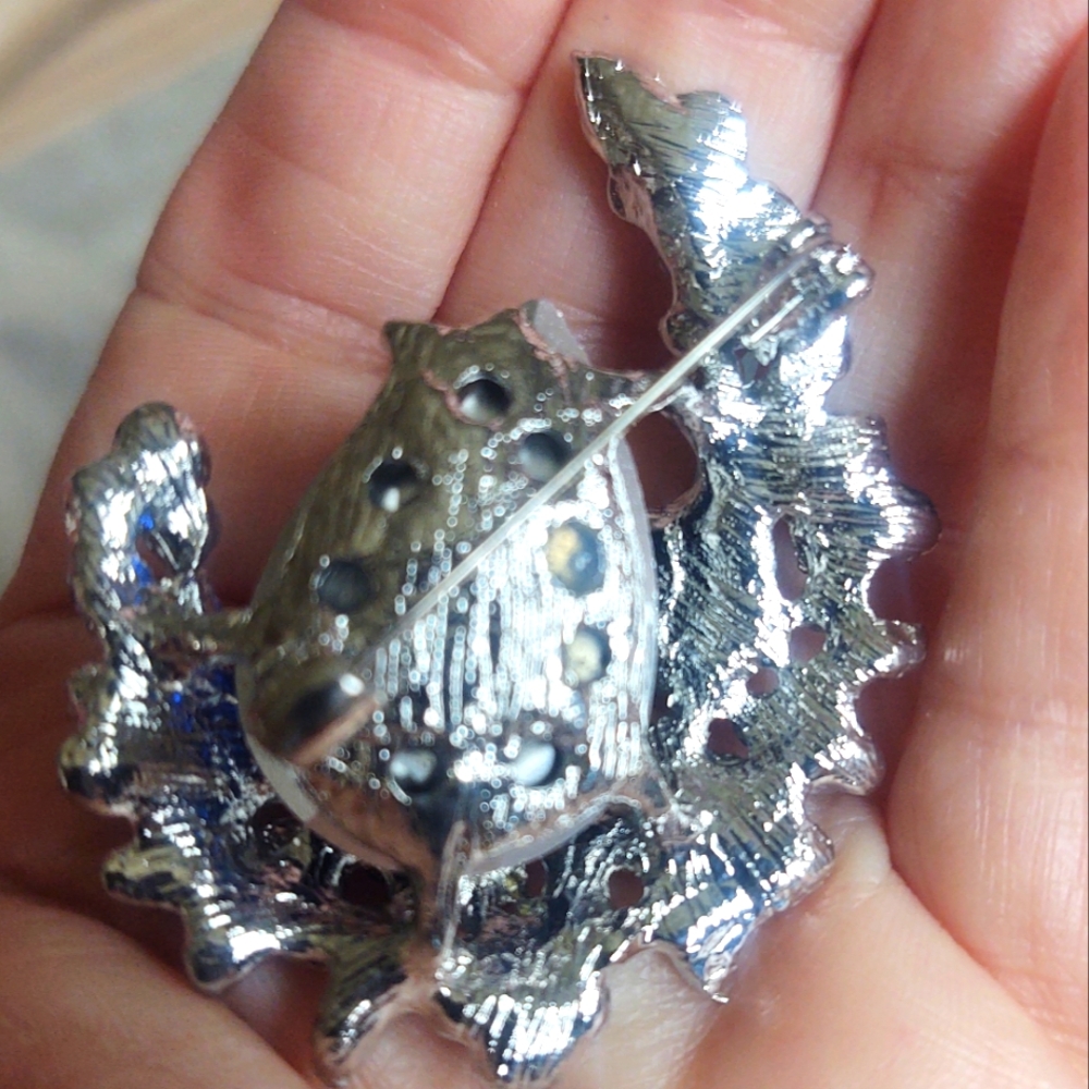 Blue Crescent Rhinestone Brooch - Picture 2 of 3